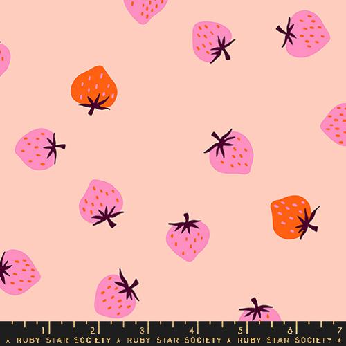 Strawberry - Strawberry Toss - Pale Peach