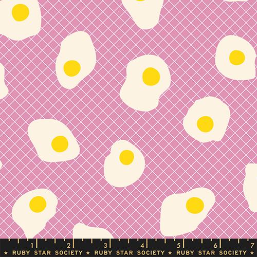 Egg and Friends - Fried Eggs - Kiss