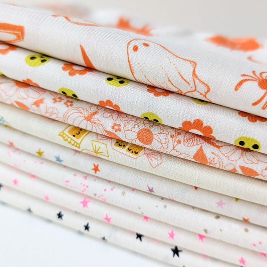 Happy Haunting Low Volume Fat Quarter Bundle