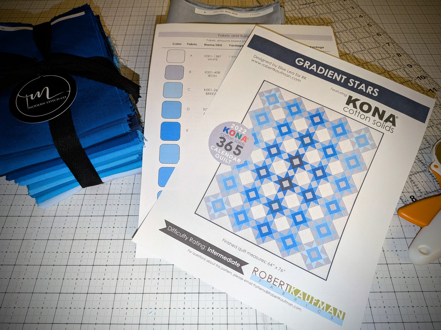 Gradient Stars - Kona Solids [Quilt Kit]