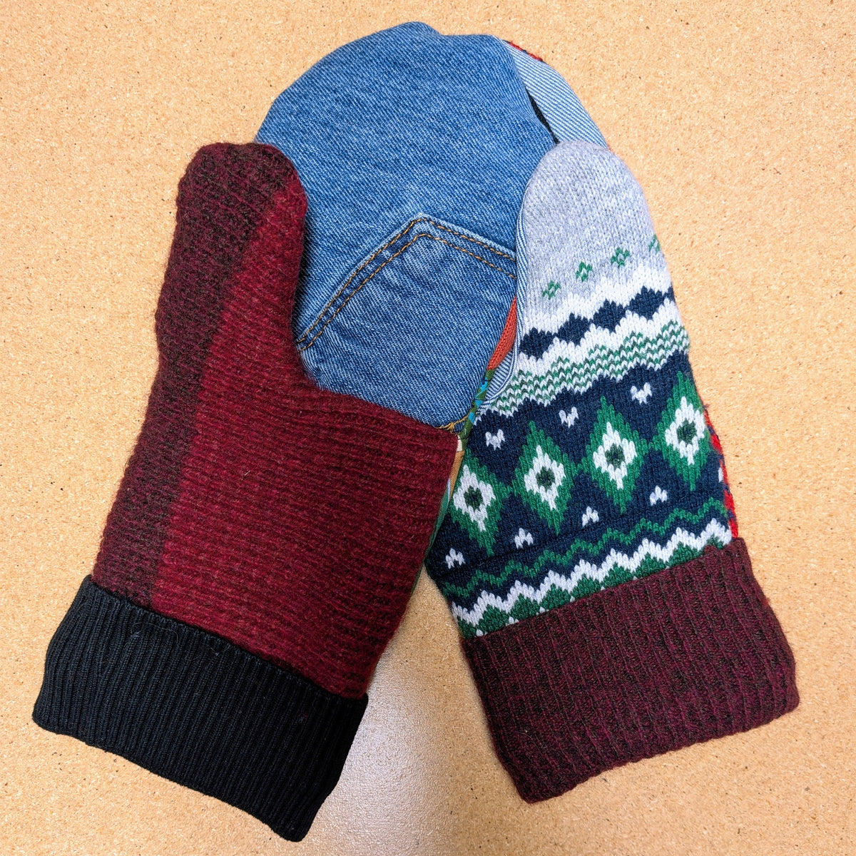 Upcycled Winter Mitts - [Mittens Large]