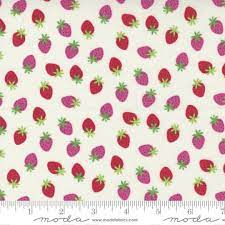 Raindow Garden - Strawberries - White - End of the Bolt - 1.25 yards